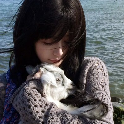 掐指一算，秦先生应是暗恋我